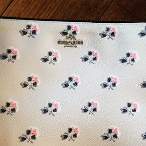 Coach crossbody envelope handbag